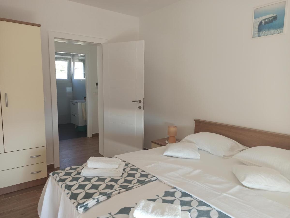 Apartment Bolanca Primošten المظهر الخارجي الصورة